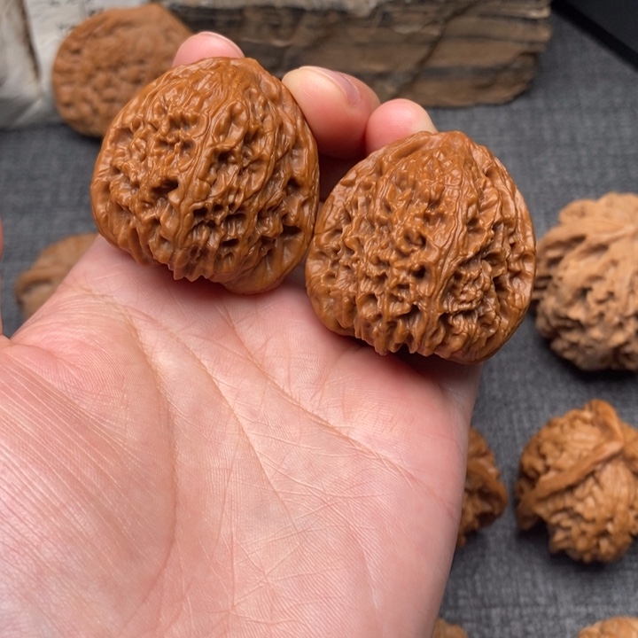 我***圣吊坠文玩核桃我问37南疆