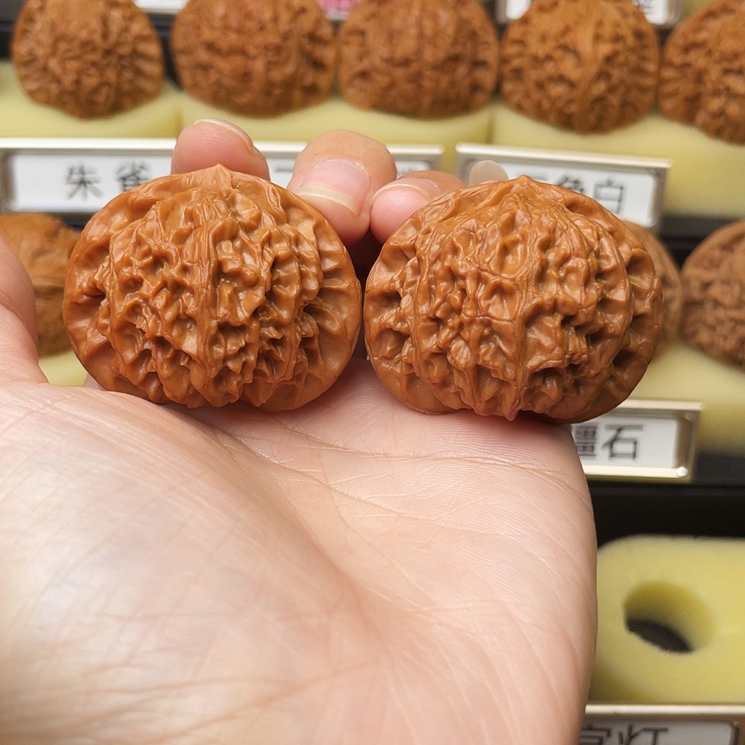 文玩核桃吊坠宫灯44尺661