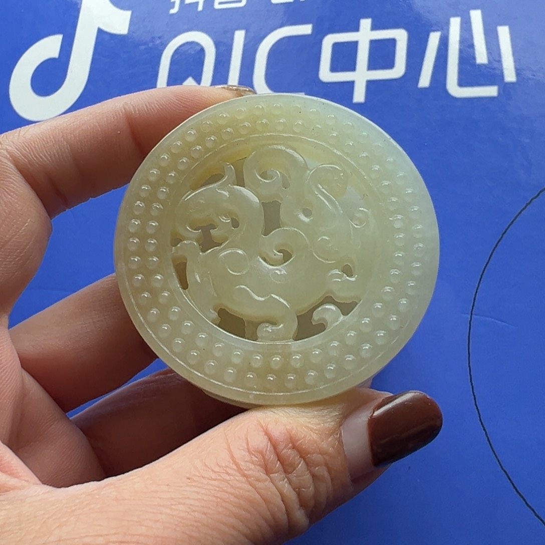 和田玉挂件未镶嵌林*