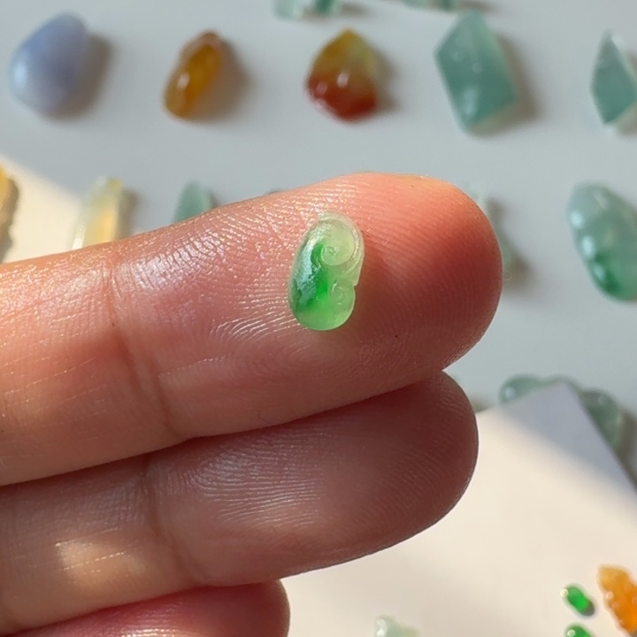 美***好定制翡翠未镶嵌如意