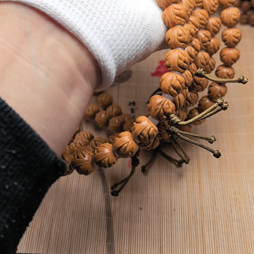 吊坠桃核肉纹大肠伏魔圈