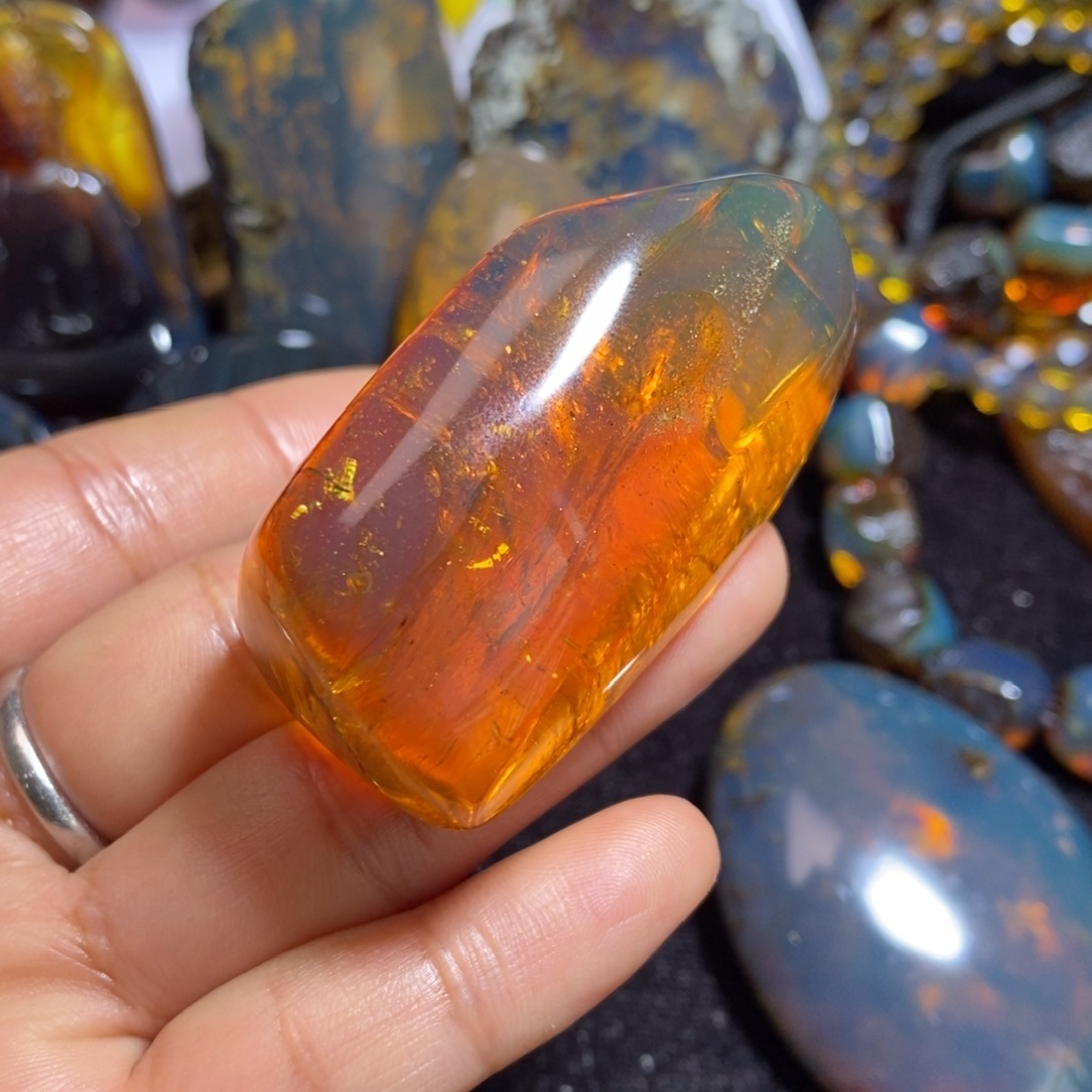 *****琥珀未镶嵌裸石珀