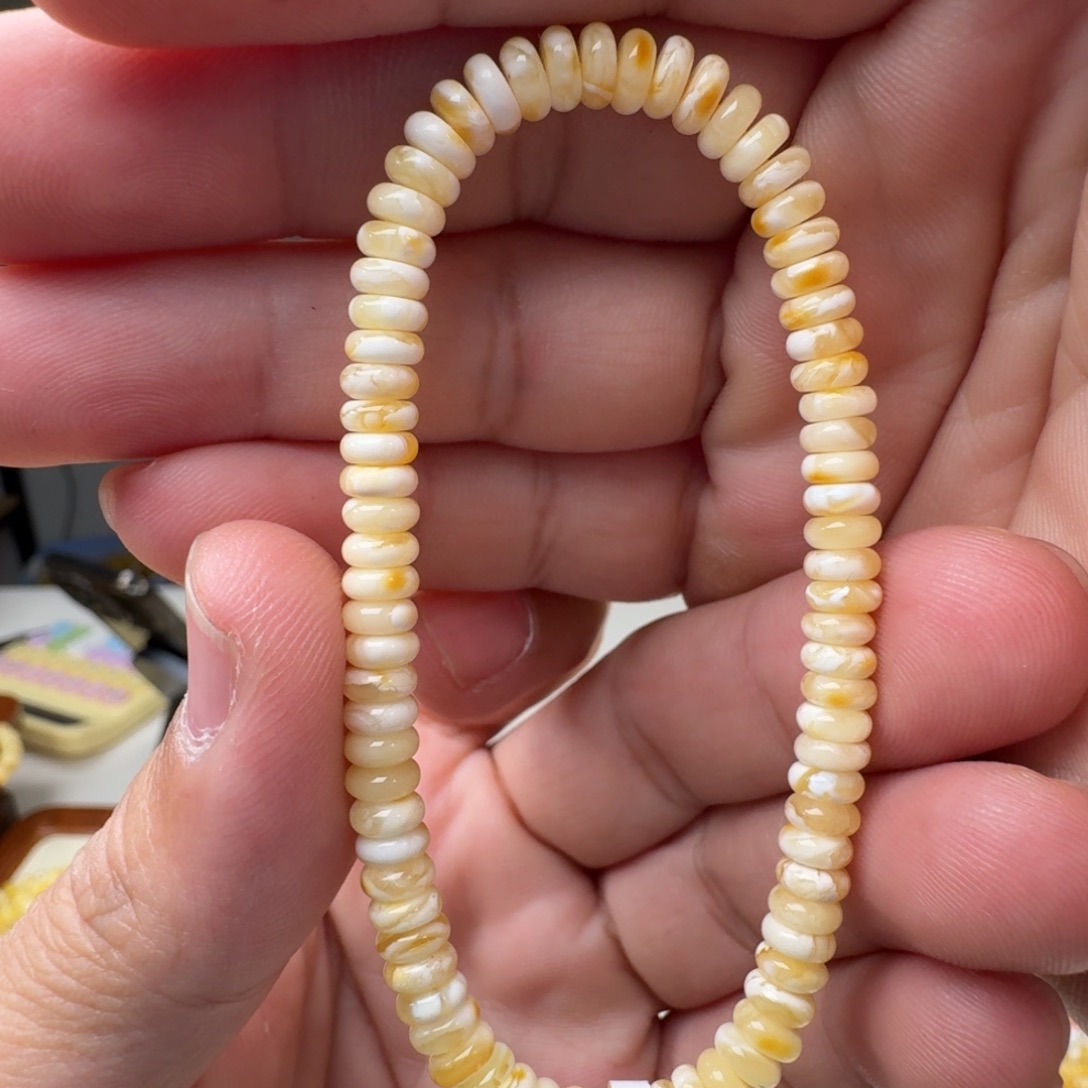 琥珀未镶嵌裸石蜜蜡手串