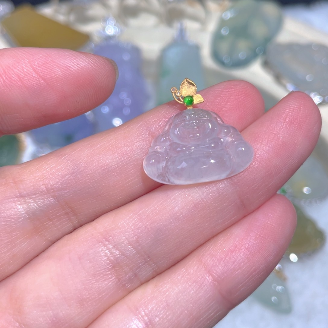 翡翠颈饰18K金镶嵌翡翠