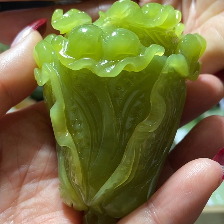 蛇纹石玉摆件合金水**间