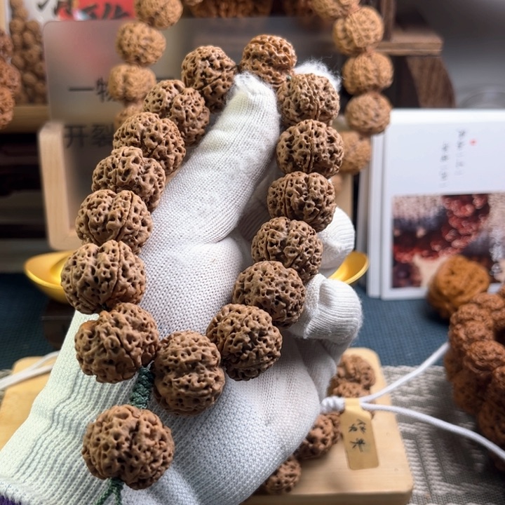 金刚菩提手串简****t21原皮矮桩五星蜂王6