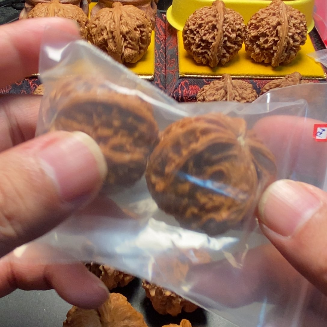 桃核把件～****~磨盘异形