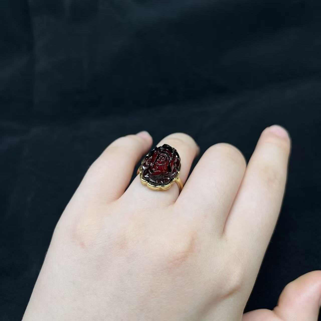 天然保真无优化无烤色s925 银镶嵌血珀牡丹花戒指