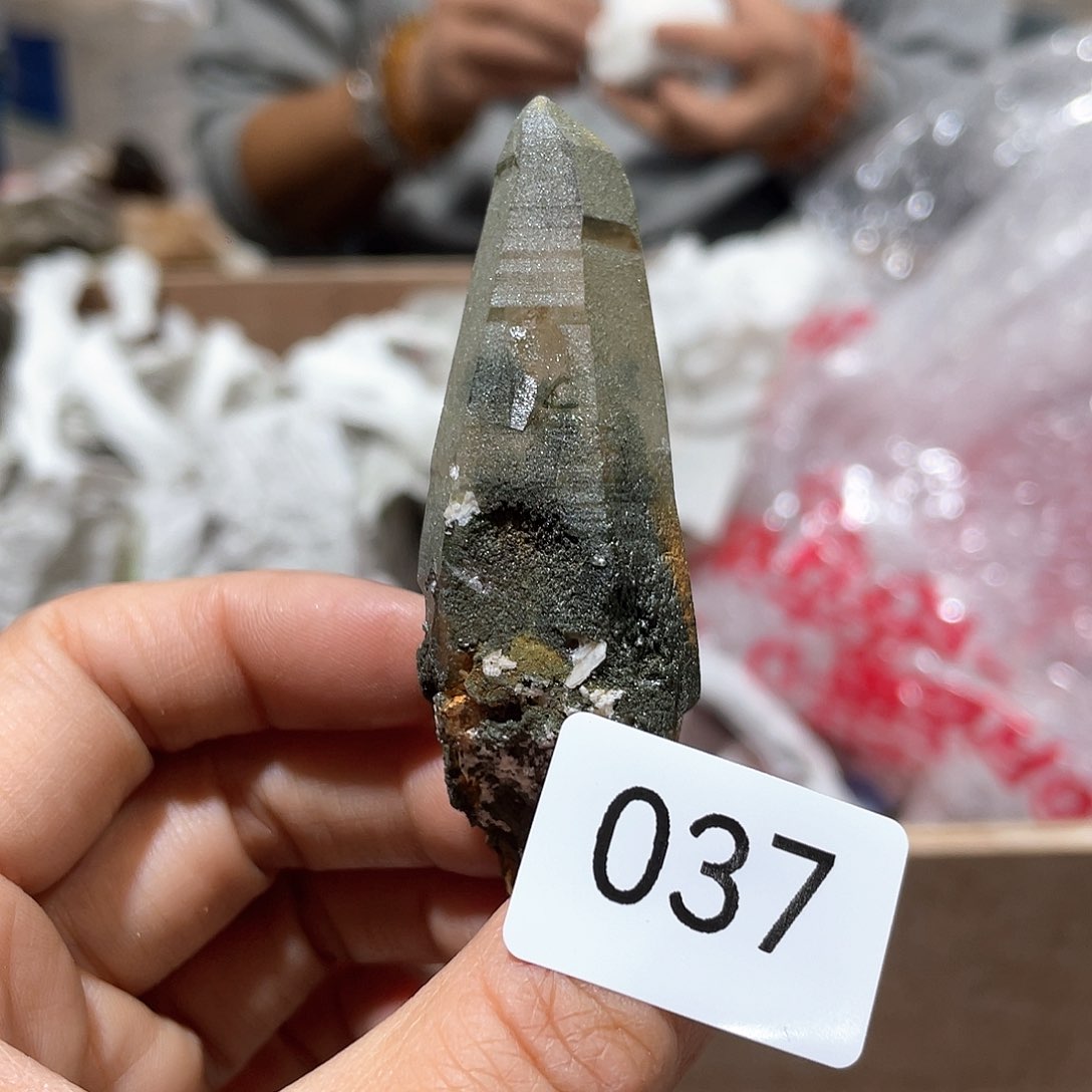 水晶摆件…..未镶嵌