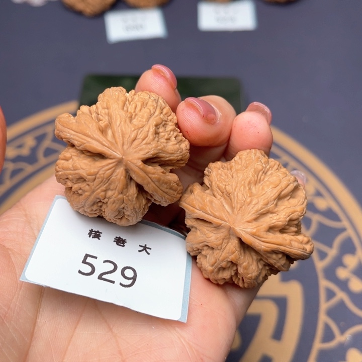 文玩核桃把件39大粗筋 529