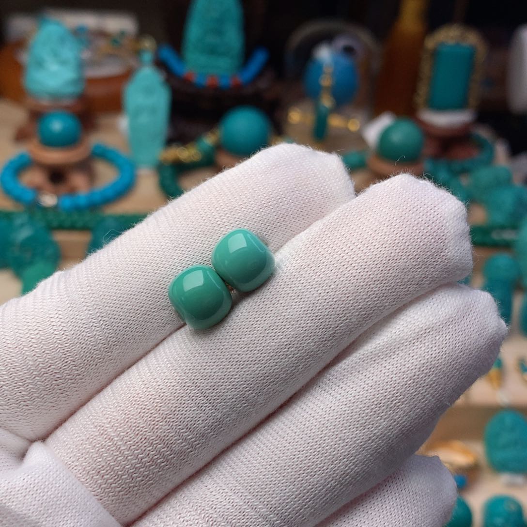 绿松石珠宝奇石未镶嵌你****?