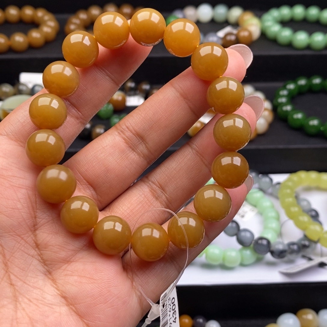 红***生和田玉未镶嵌手链