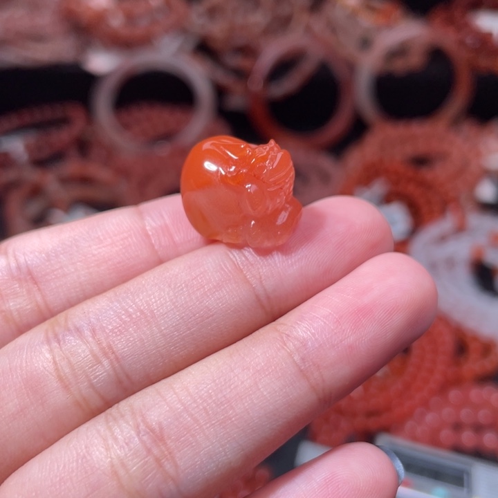 南红玛瑙未镶嵌配饰手串貔貅2360