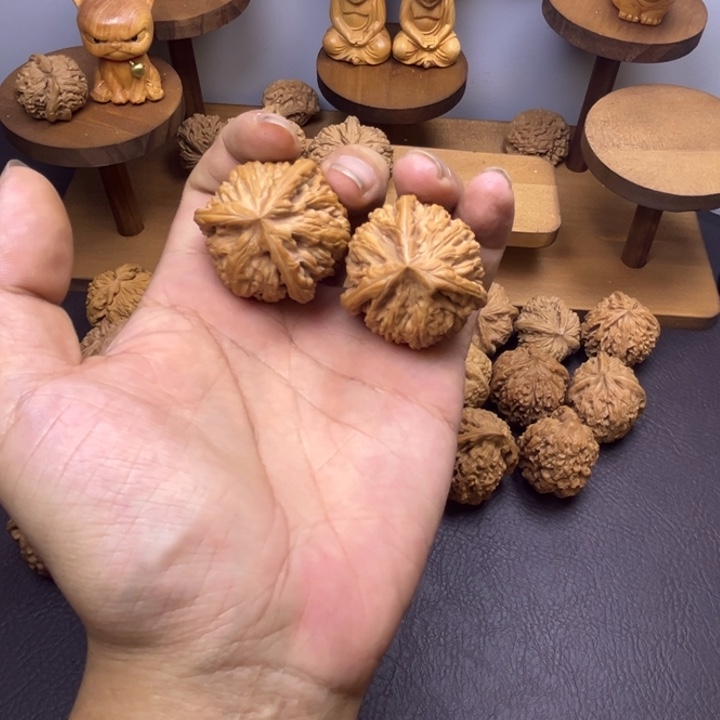 不***侠桃核吊坠文山三棱马虎