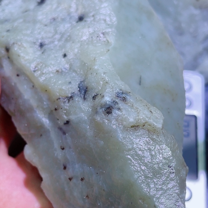 和田玉未镶嵌珠宝半成品