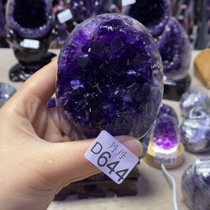 未镶嵌大型摆件（非配饰）水晶