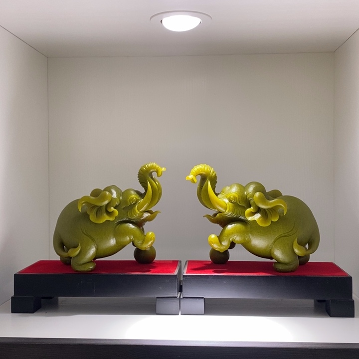 未镶嵌蛇纹石玉（覆膜）珠宝奇石