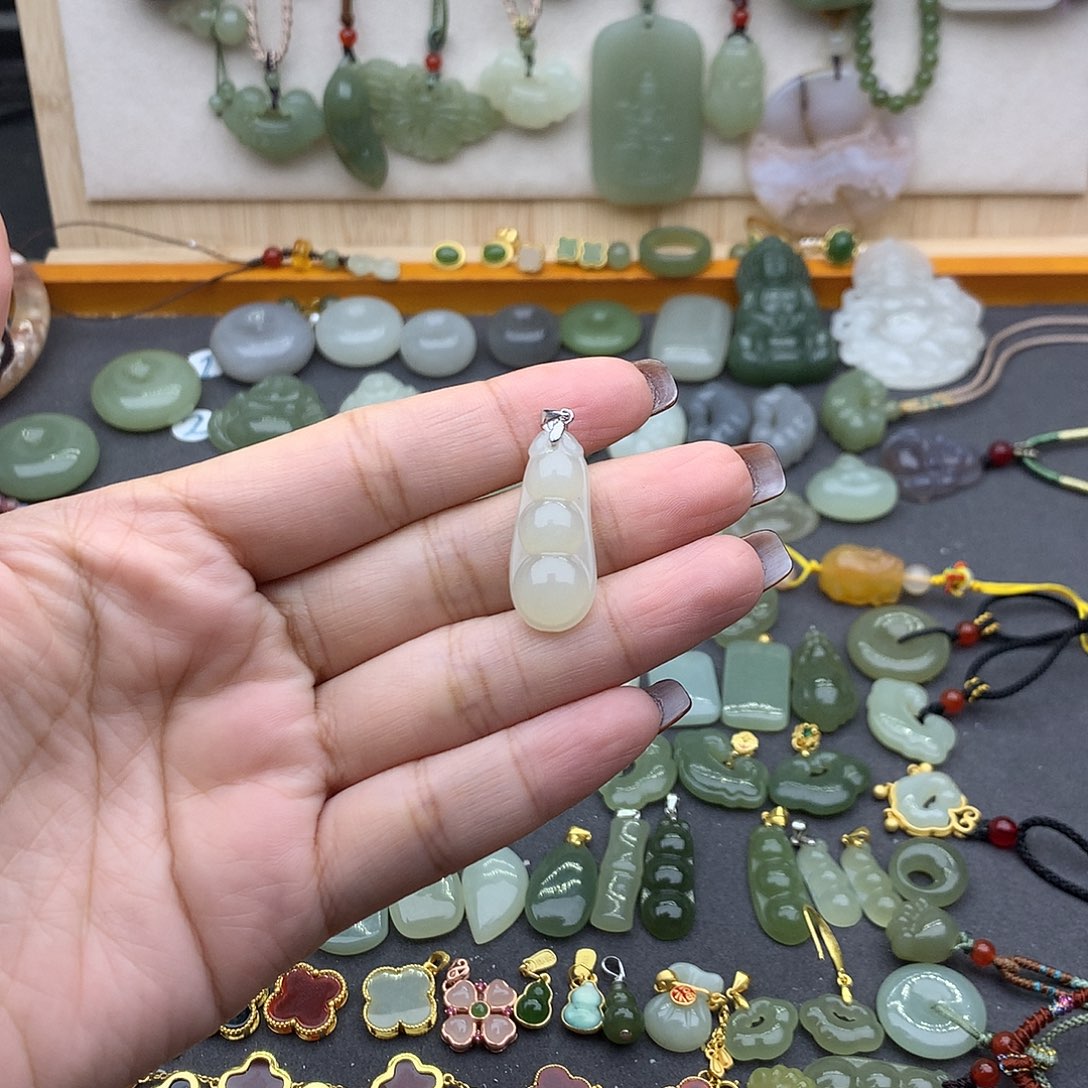 和田玉吊坠(不含链)银S925镶嵌