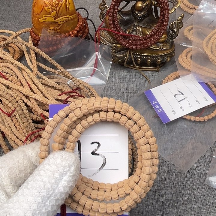 柏香籽/百香籽吊坠霸*.