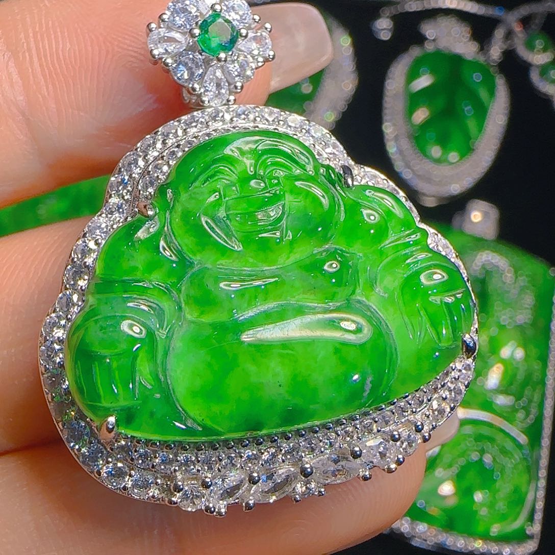 翡翠吊坠(赠链)银S925镶嵌