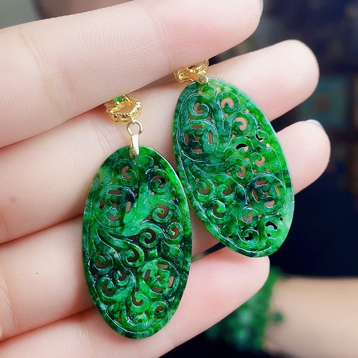 翡翠银S925镶嵌颈饰多样性