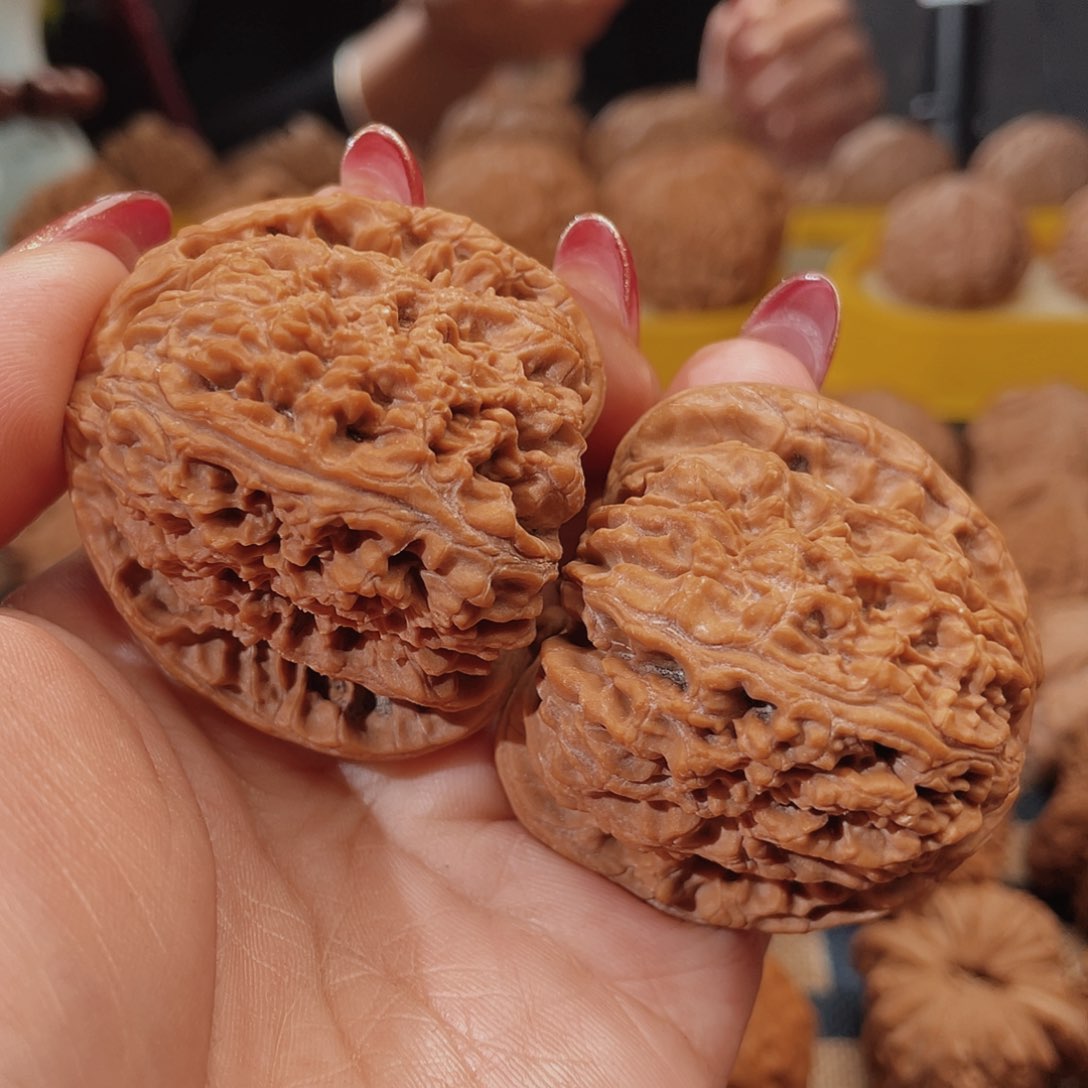 吊坠文玩核桃安**靓44南疆石