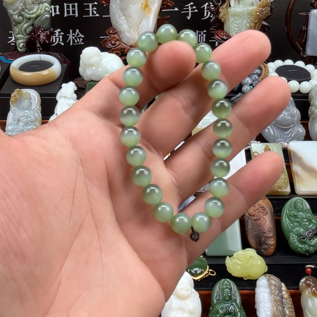 用***4和田玉未镶嵌手链
