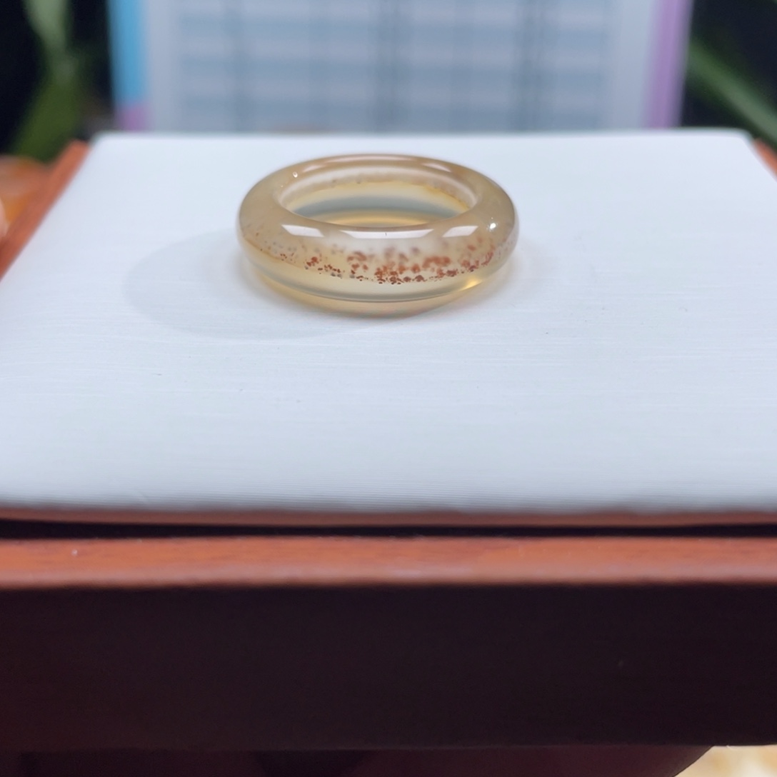 还***了玛瑙/玉髓未镶嵌戒指Z19.1港20