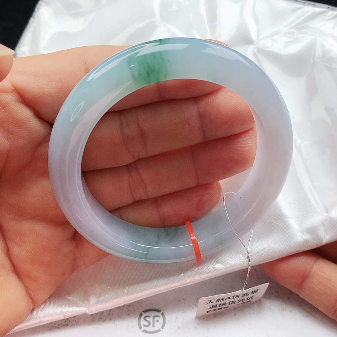 翡翠手镯未镶嵌天然翡翠手镯