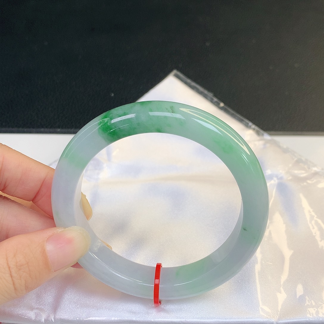 翡翠手镯未镶嵌022