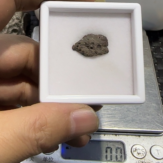 花岗石铁合金艾丁湖硅酸盐