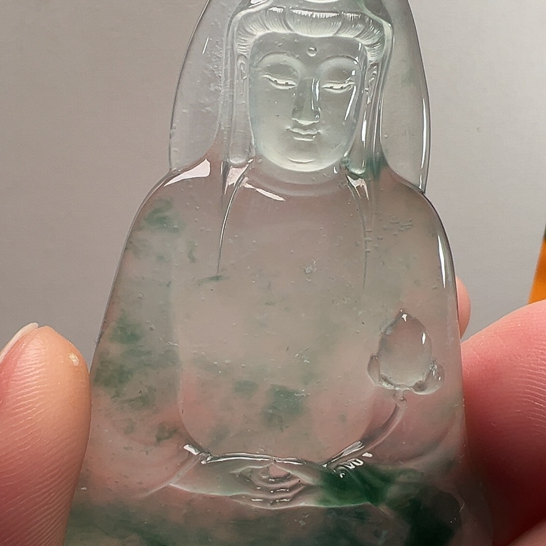 翡翠颈饰未镶嵌A****高冰飘蓝花素衣观音