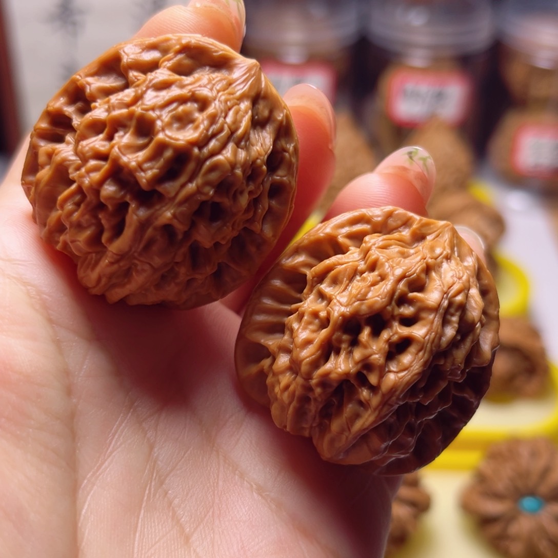 文玩核桃吊坠小众通天龙脊