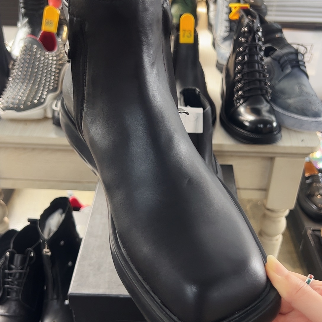 麂皮（革）牛皮（革）双拉链预售5到7天