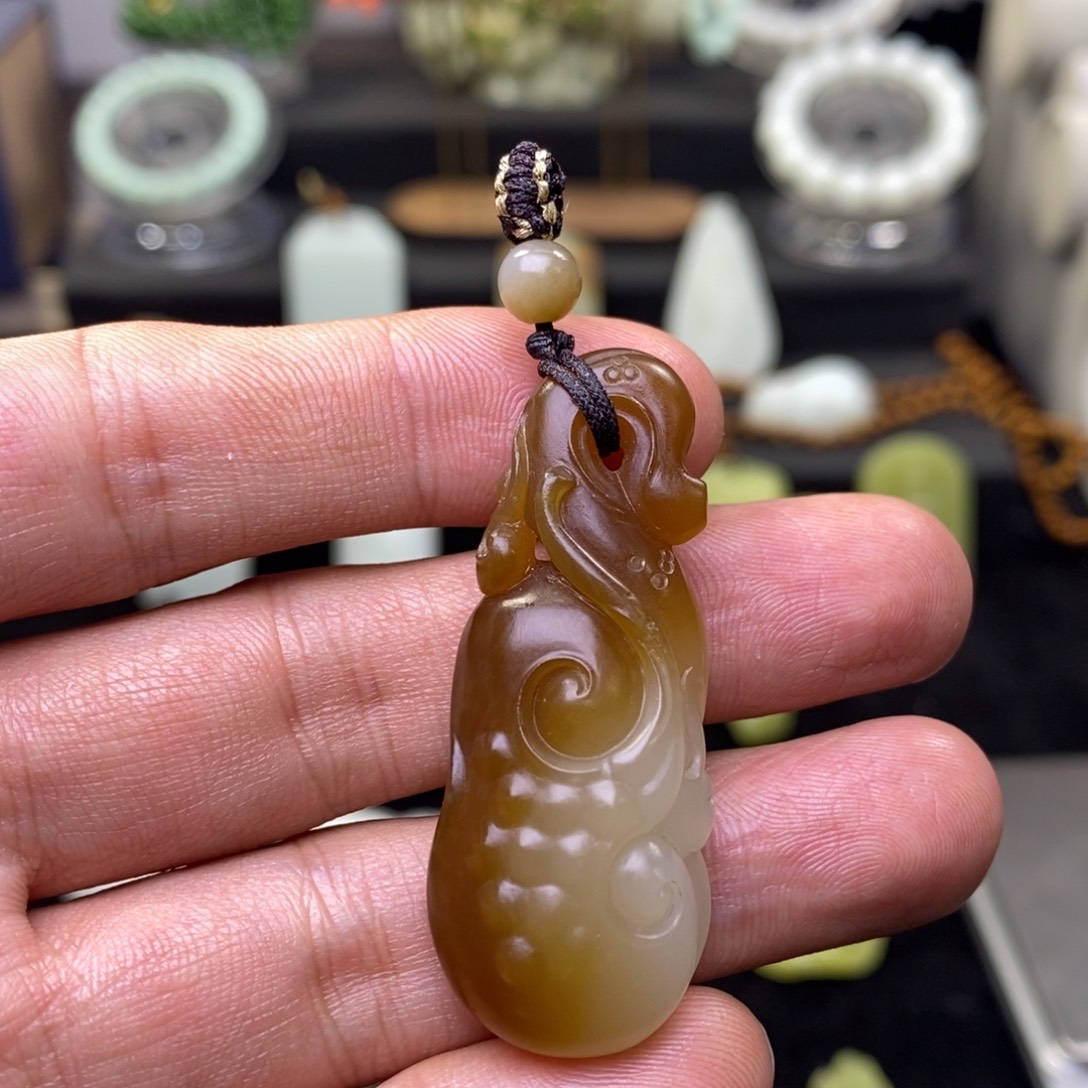 和田玉未镶嵌吊坠(不含链)