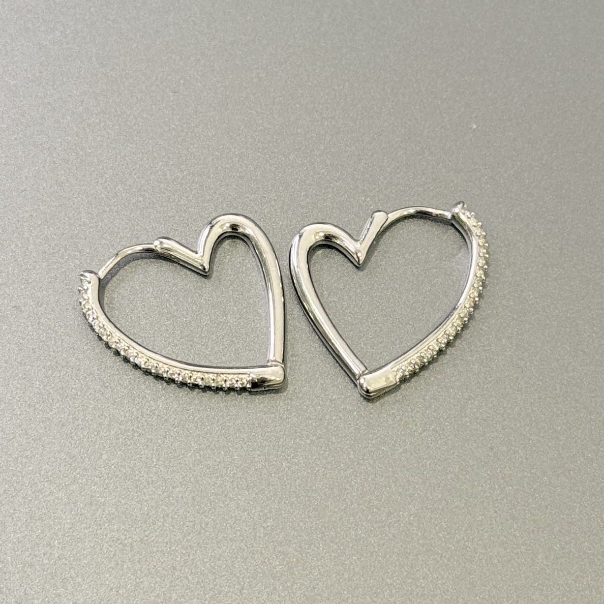925银合成锆石耳饰 爱心耳饰女生爆闪小众设计感高级耳扣冷淡风