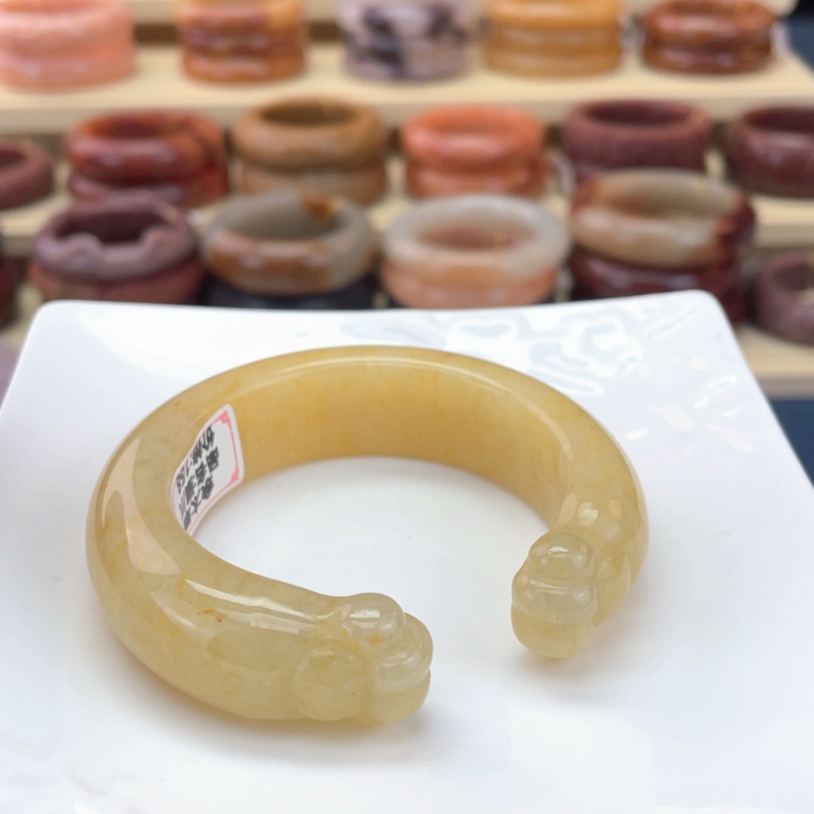 【闪购商品】石英质玉手镯未镶嵌炫***手