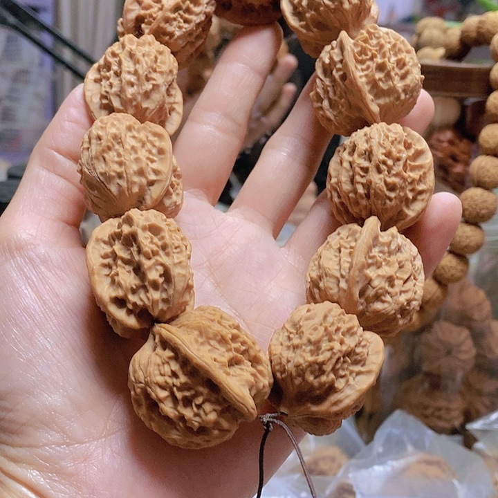 【闪购商品】文玩核桃把件30天通宝手持