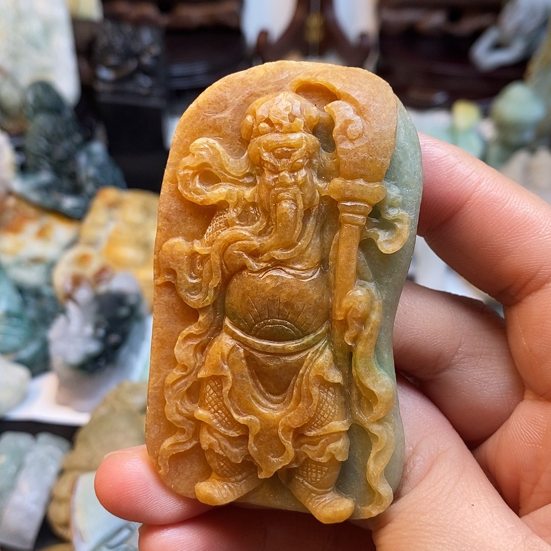 定制翡翠未镶嵌特色6