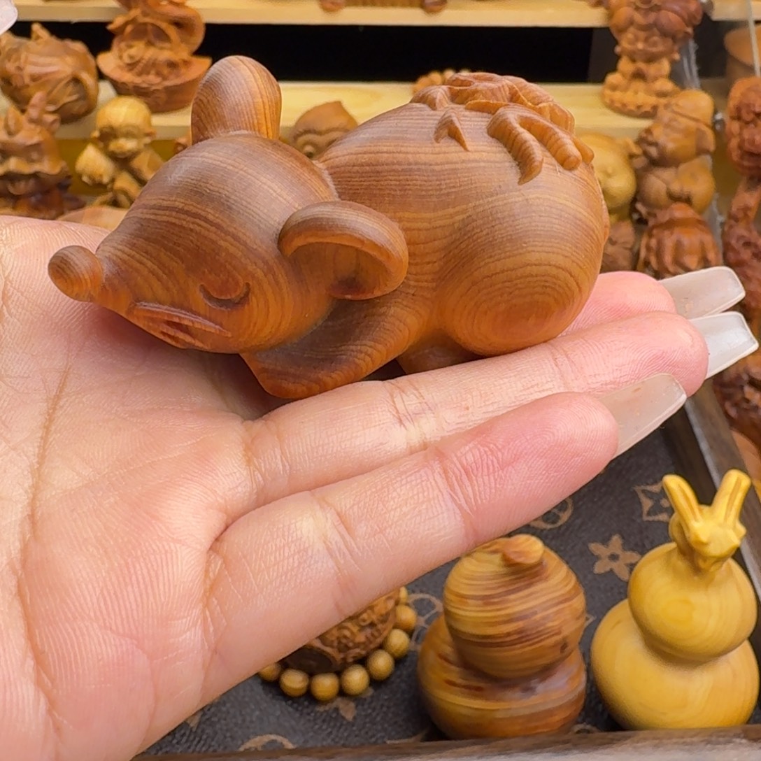 紫***扬柏木（崖柏）崖柏鼠，一物一拍