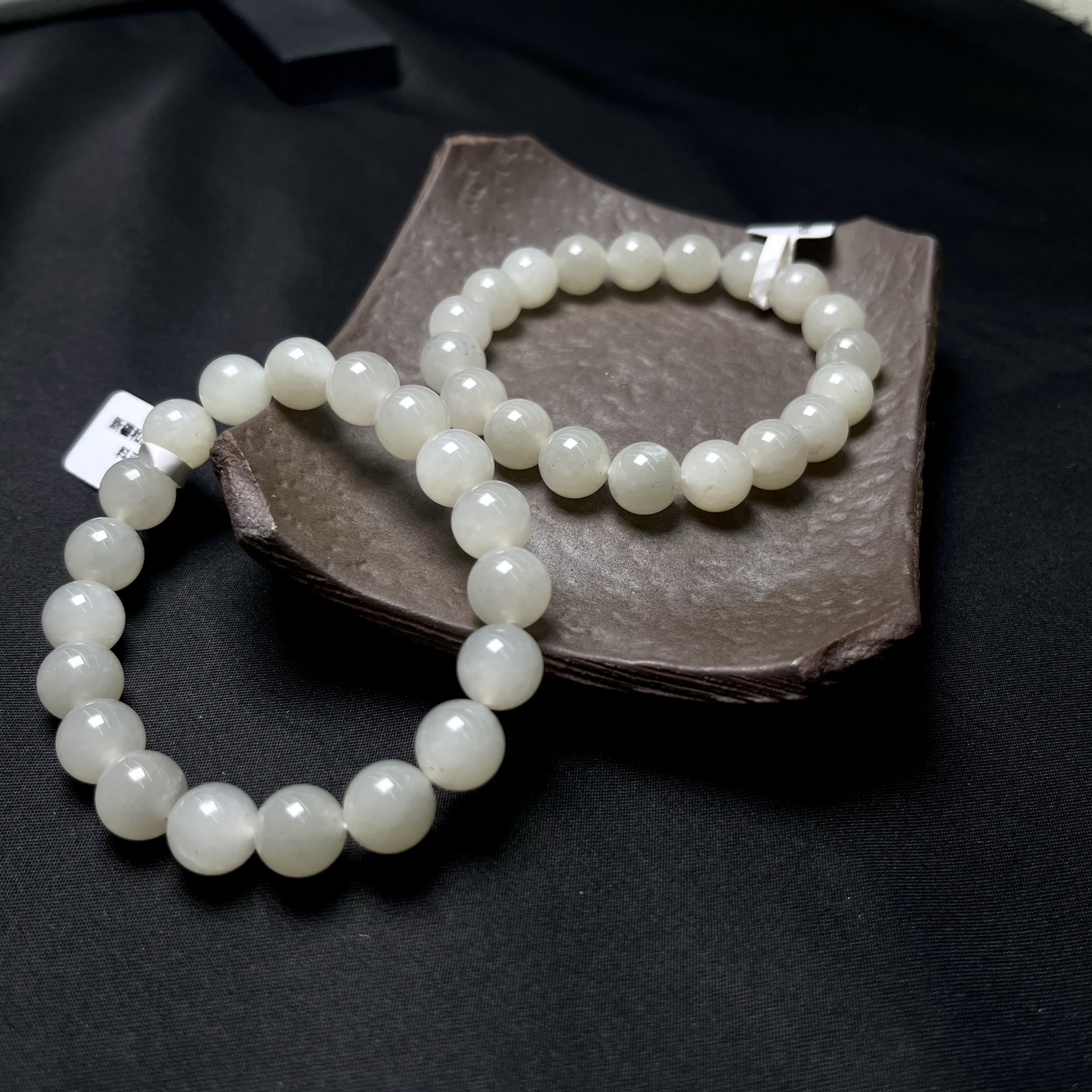 新疆和田玉黒山料卡10圆珠手串 时尚 百搭珠串 多样性发其一