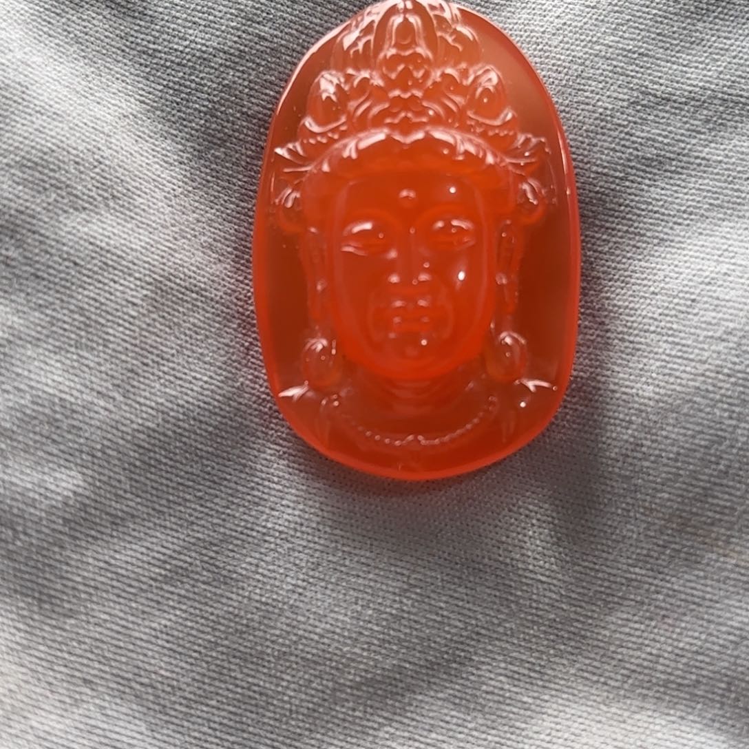 南红玛瑙未镶嵌颈饰保山冰红观音牌