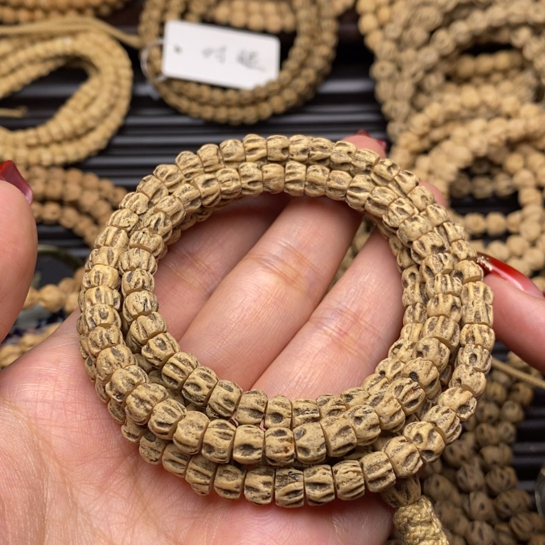 柏香籽/百香籽吊坠优****淡