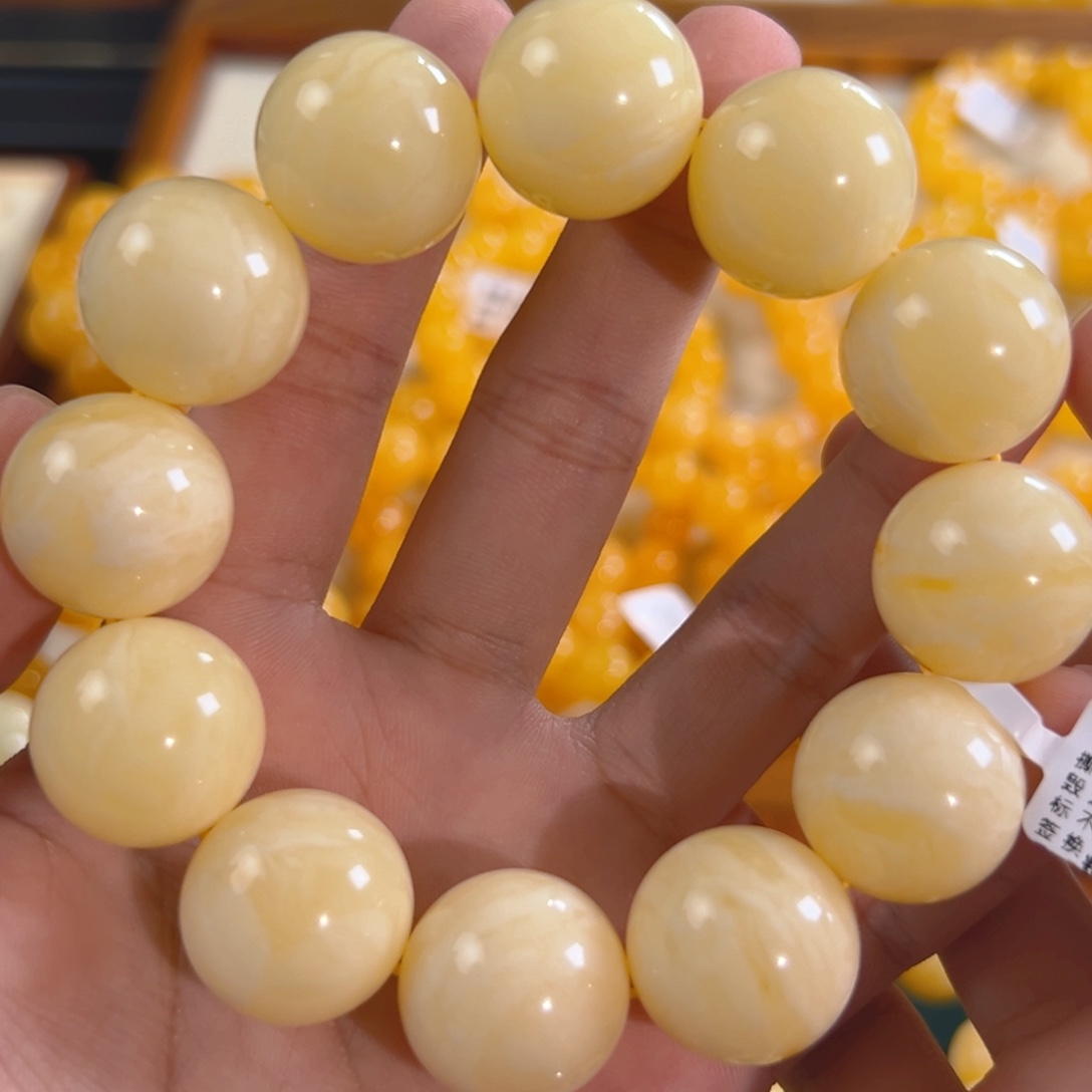 琥珀未镶嵌手链55.9g俄料同料圆珠2.0 kk