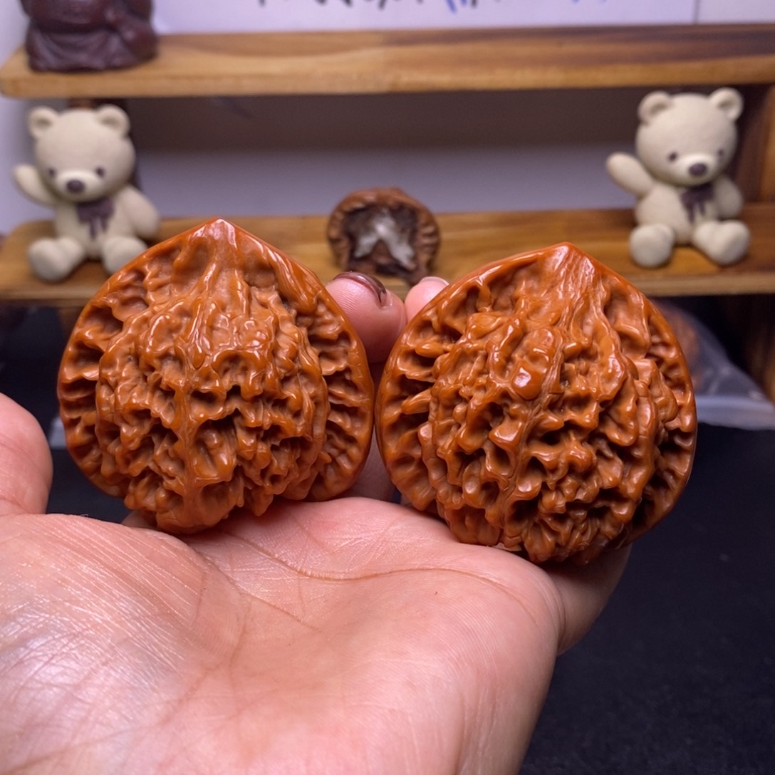 在***人文玩核桃吊坠官帽福利福利