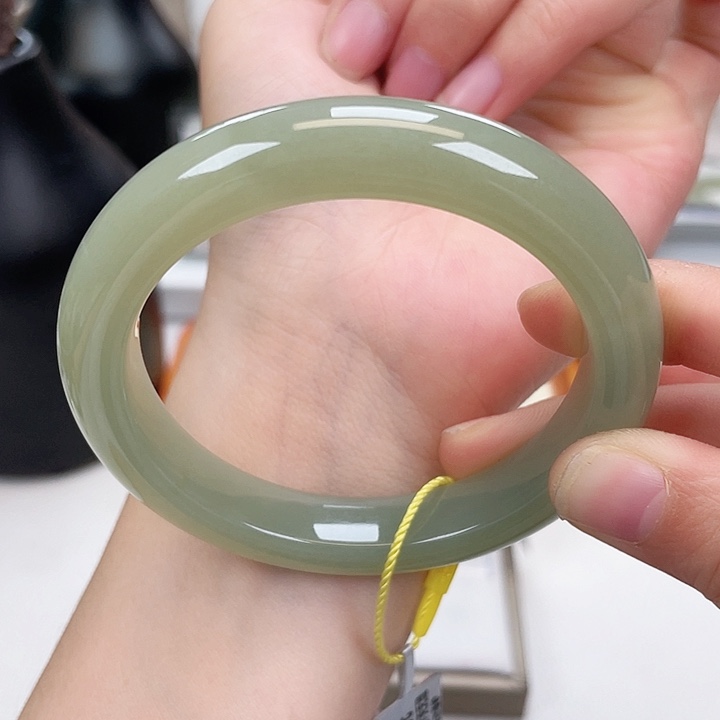 和田玉手镯5859未镶嵌