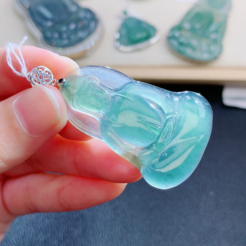 【闪购商品】翡翠颈饰未镶嵌翡翠