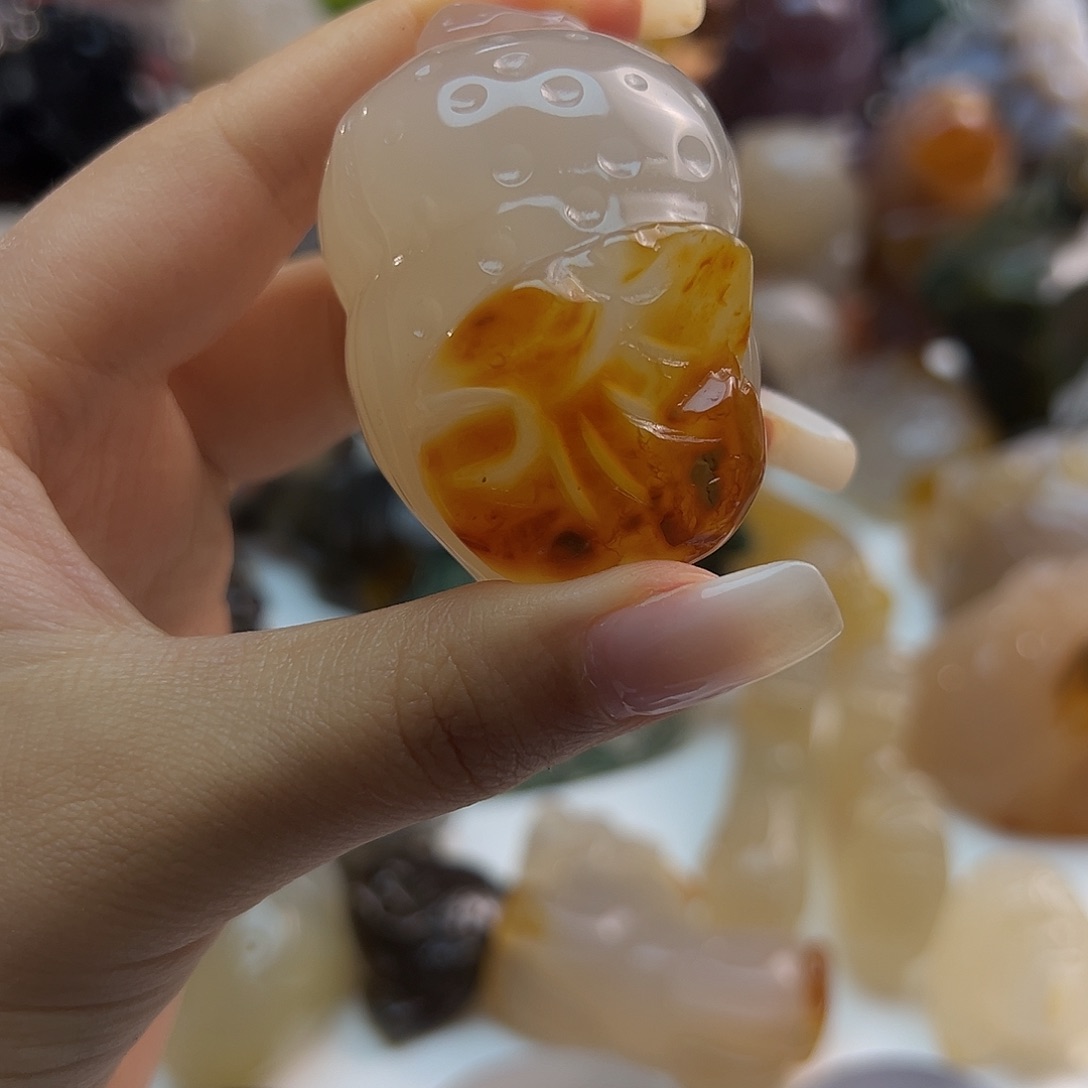 玛瑙/玉髓未镶嵌颈饰