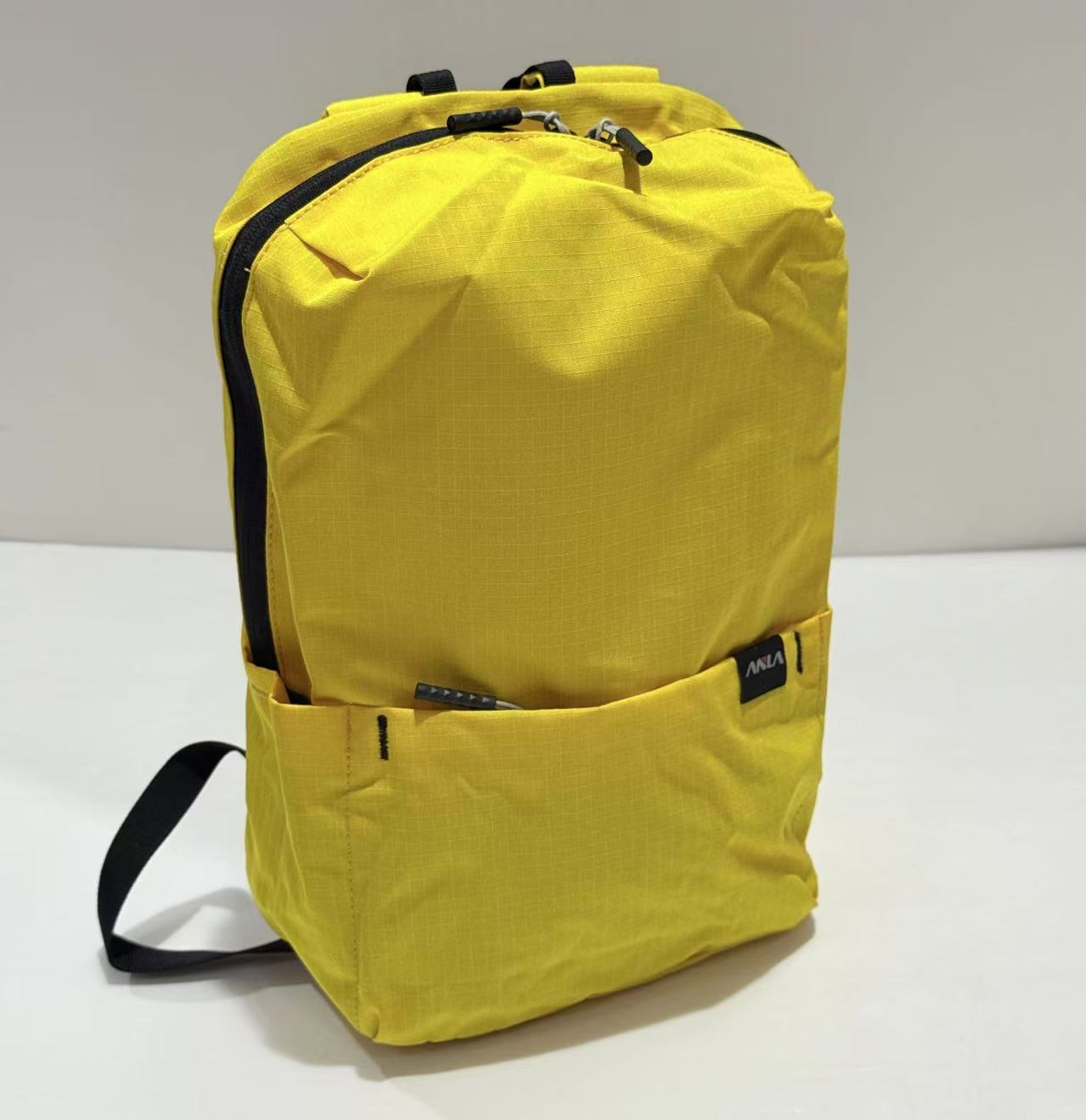 4442号7153#轻便通勤质感双肩背包