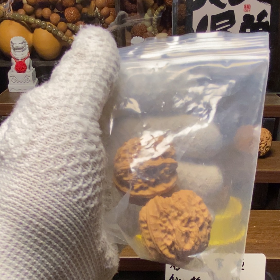 吊坠桃核全品35加三角白